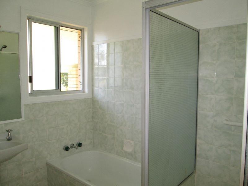 70 Sorensen Road, Southside QLD 4570