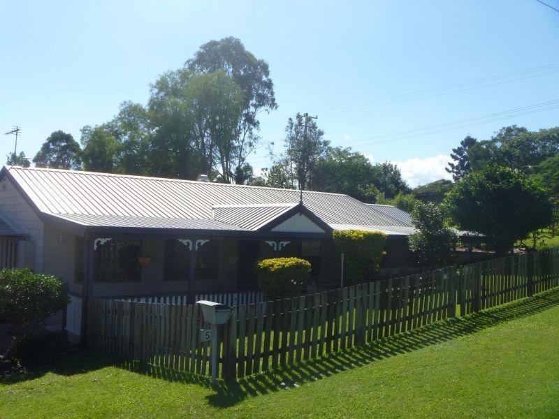 5 Dalee Street, Gympie QLD 4570
