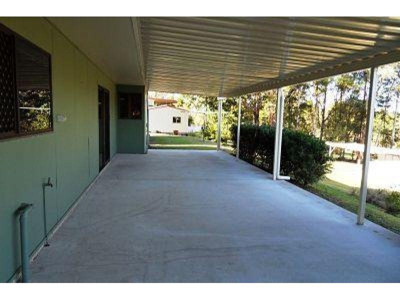 2 Acacia Circle, Southside QLD 4570