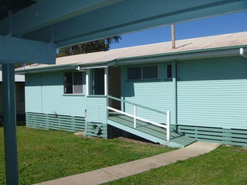 9 Neil Street, Southside QLD 4570