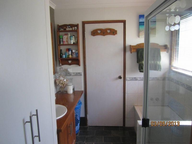 22 Figtree Road, Chatsworth QLD 4570