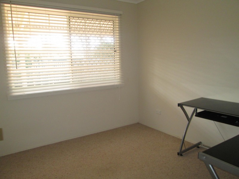 Veteran QLD 4570