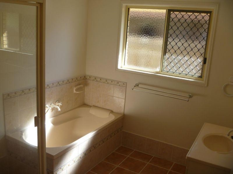 62 Furness Road, Southside QLD 4570