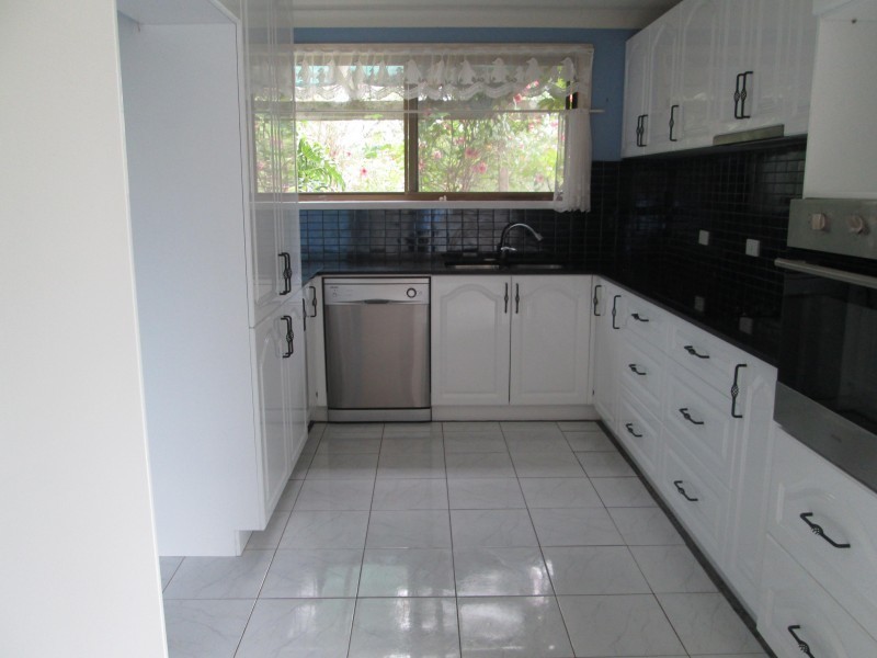 16 Schmidt Road, East Deep Creek QLD 4570