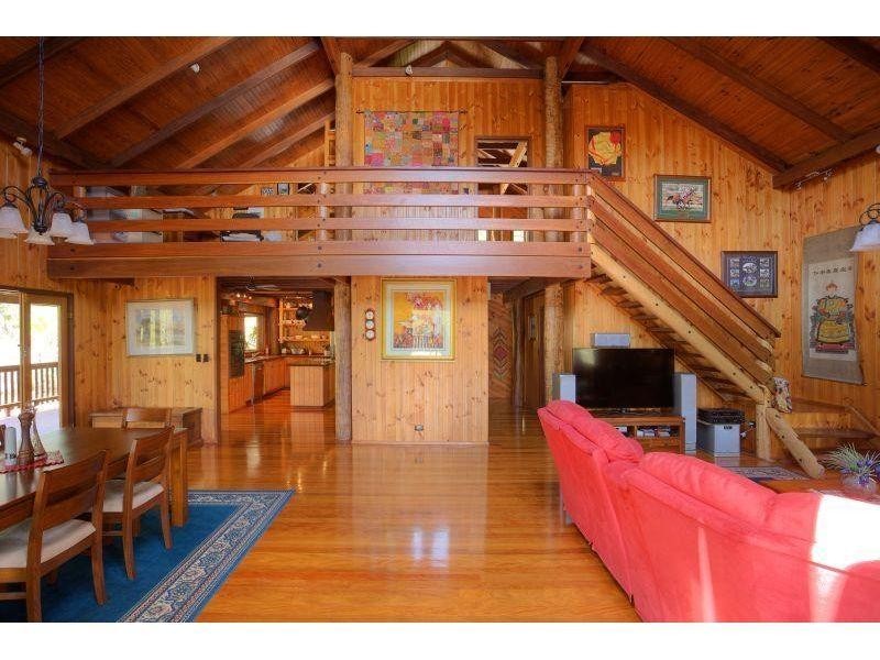 894 Noosa Road, Mothar Mountain QLD 4570