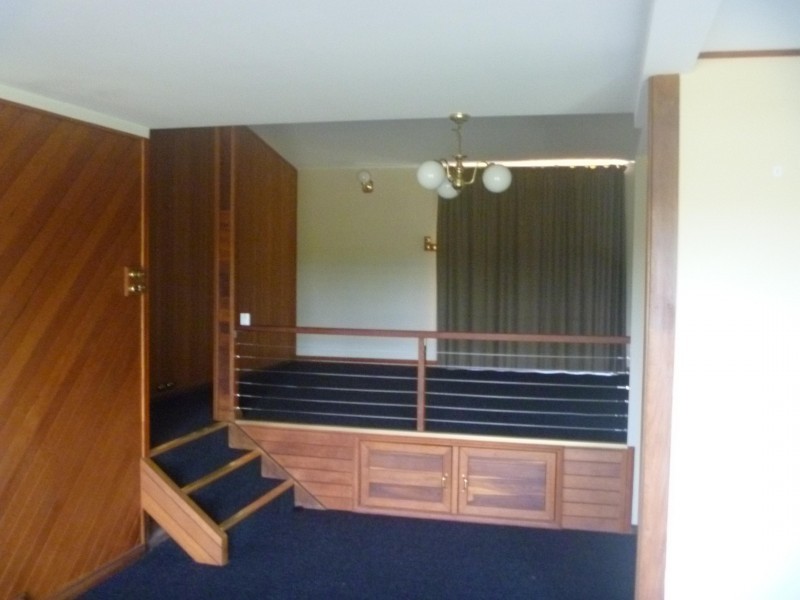 8 Araluen Terrace, Monkland QLD 4570