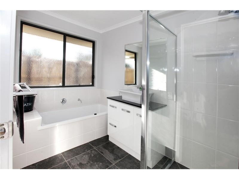 Monkland QLD 4570