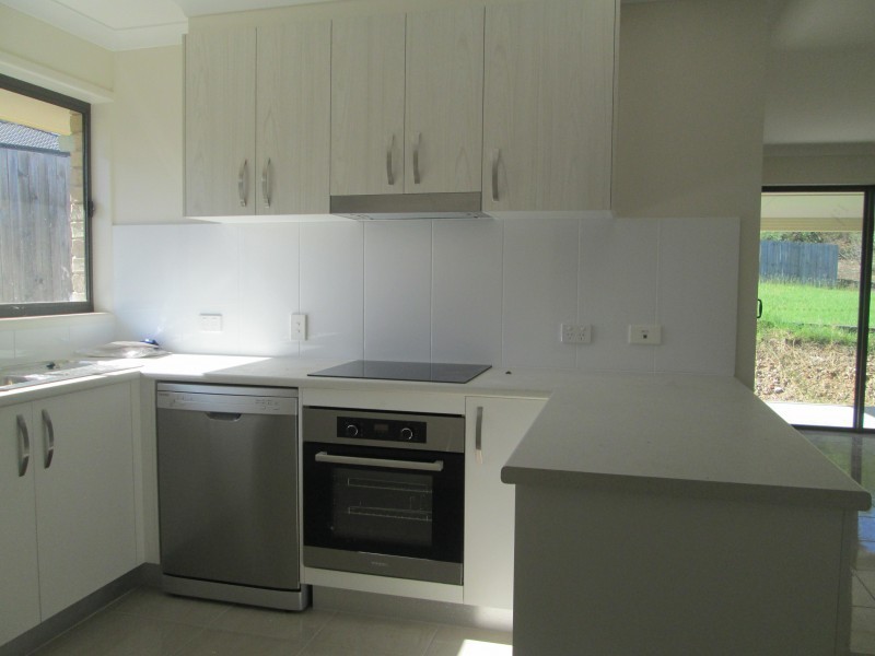 Southside QLD 4570