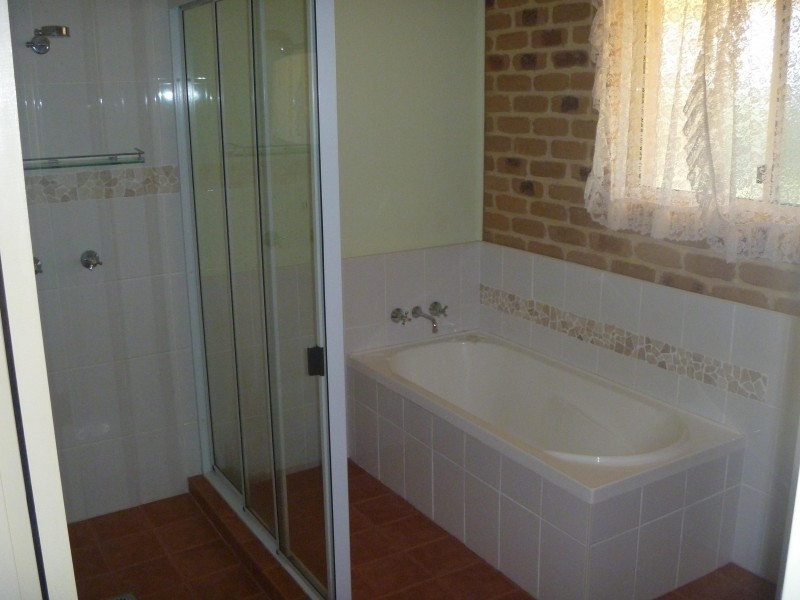 East Deep Creek QLD 4570