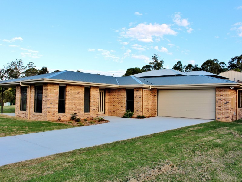 Southside QLD 4570