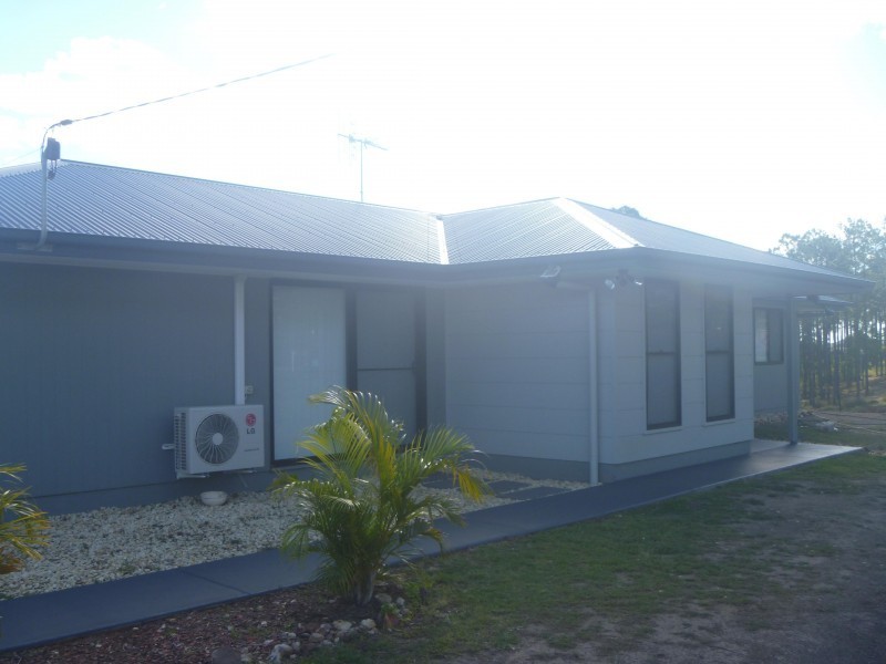 Glenwood QLD 4570