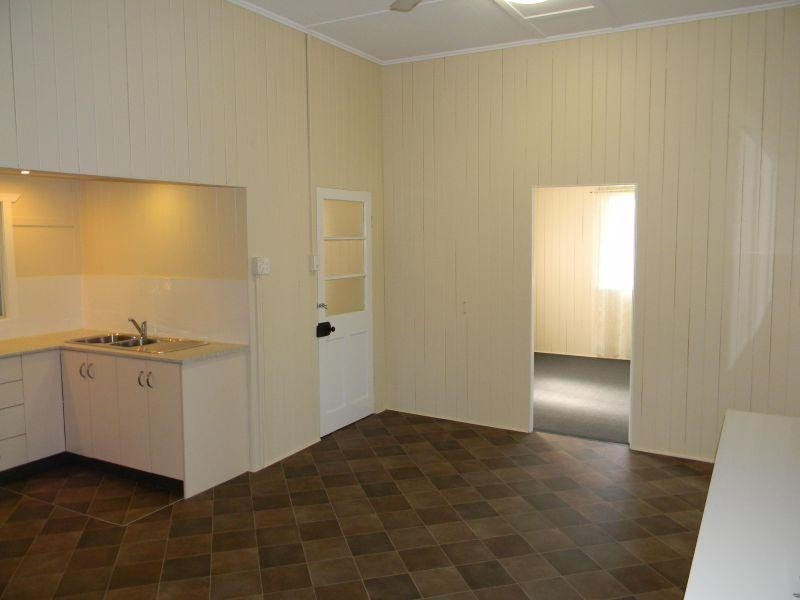 8 Stone Street, Gympie QLD 4570