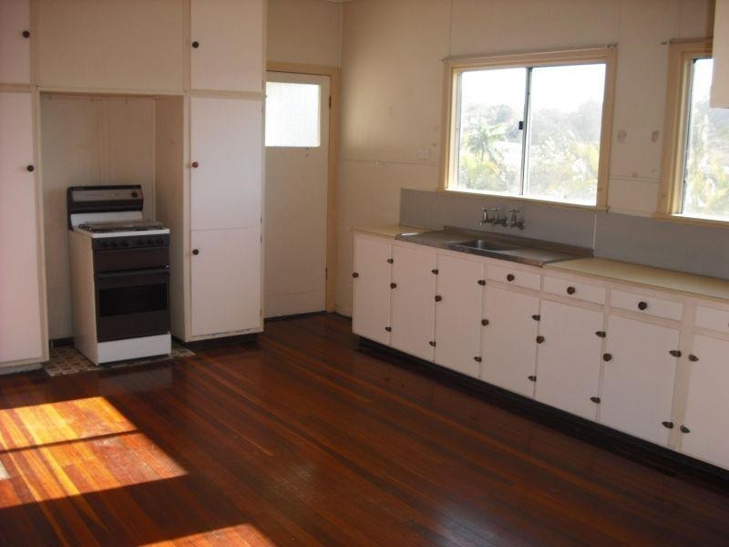 24 Rifle Range Road, Gympie QLD 4570