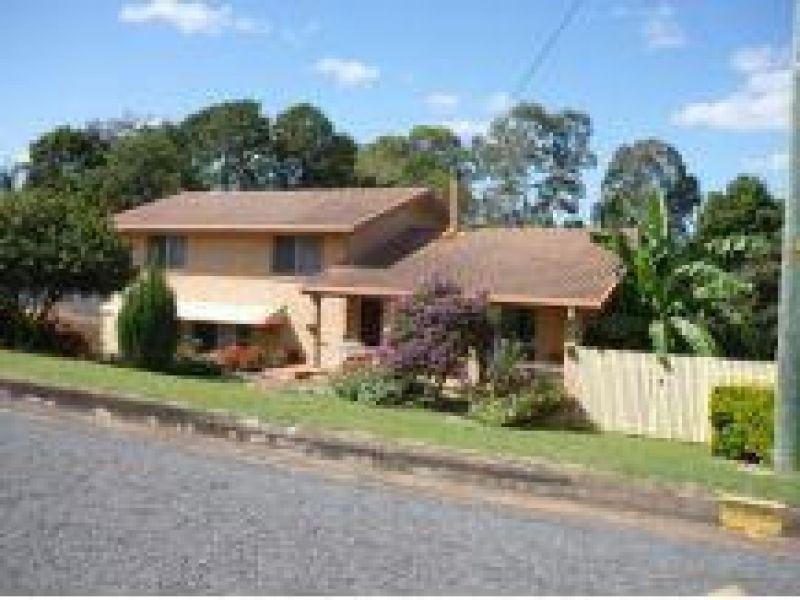19 Oak Street, Gympie QLD 4570