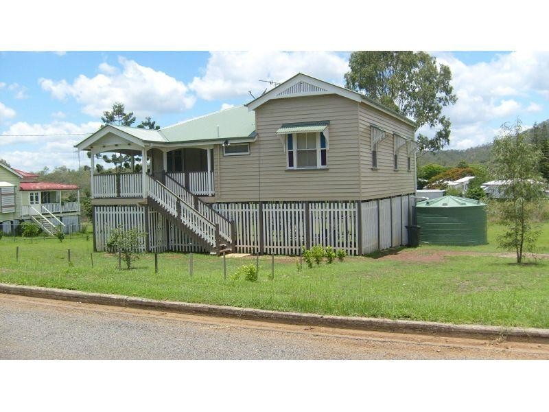 1 Bridge Street, Kilkivan QLD 4600