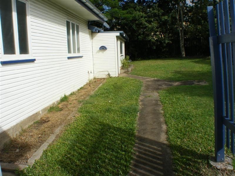11 Harkins Street, Gympie QLD 4570