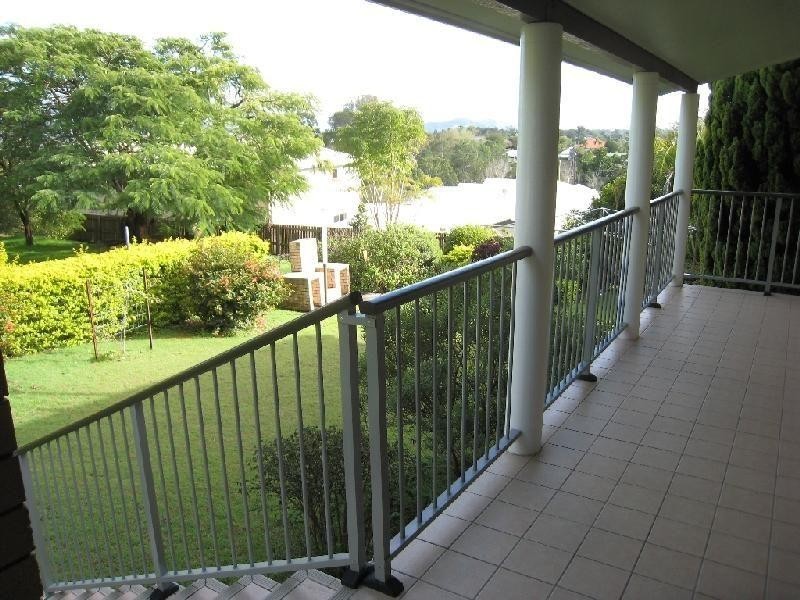 2 Louisa Street, Gympie QLD 4570