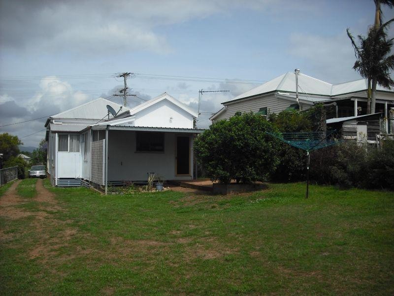 48 Red Hill Rd, Gympie QLD 4570