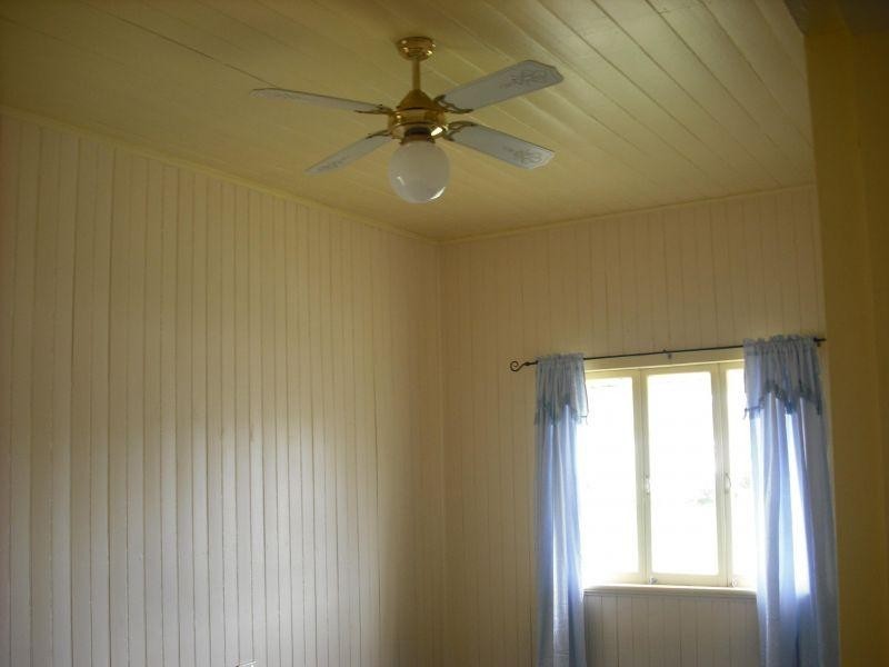 23 Crescent Road, Gympie QLD 4570