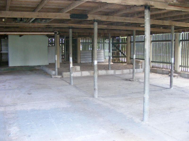 8 Cave Street, Kilkivan QLD 4600