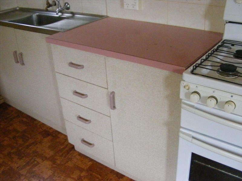 8 Cave Street, Kilkivan QLD 4600