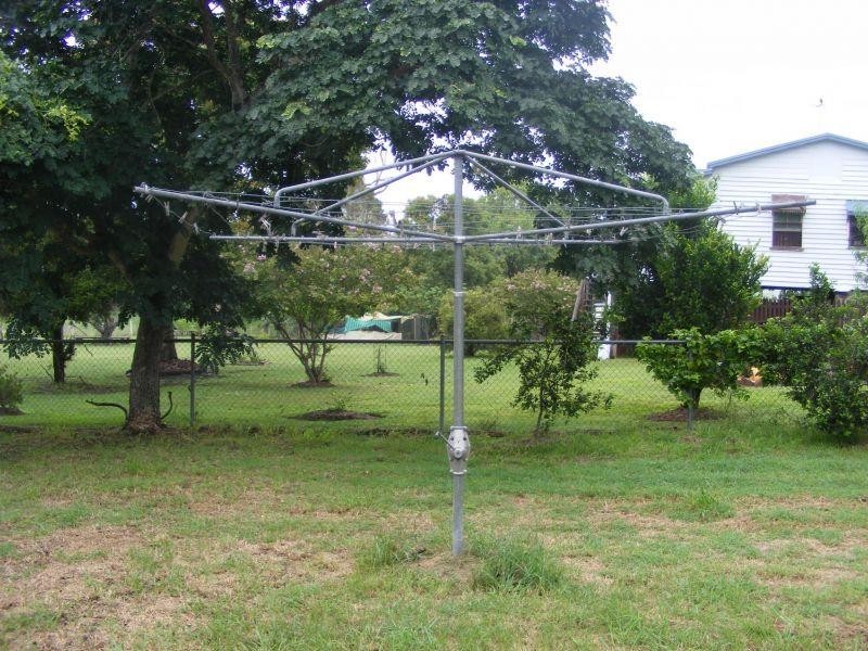 8 Cave Street, Kilkivan QLD 4600