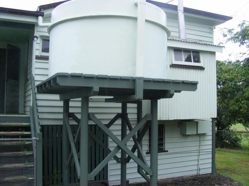 8 Cave Street, Kilkivan QLD 4600