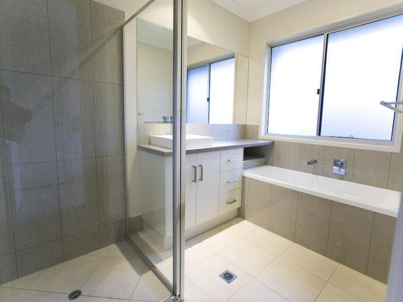 13 Decker Place, Gympie QLD 4570