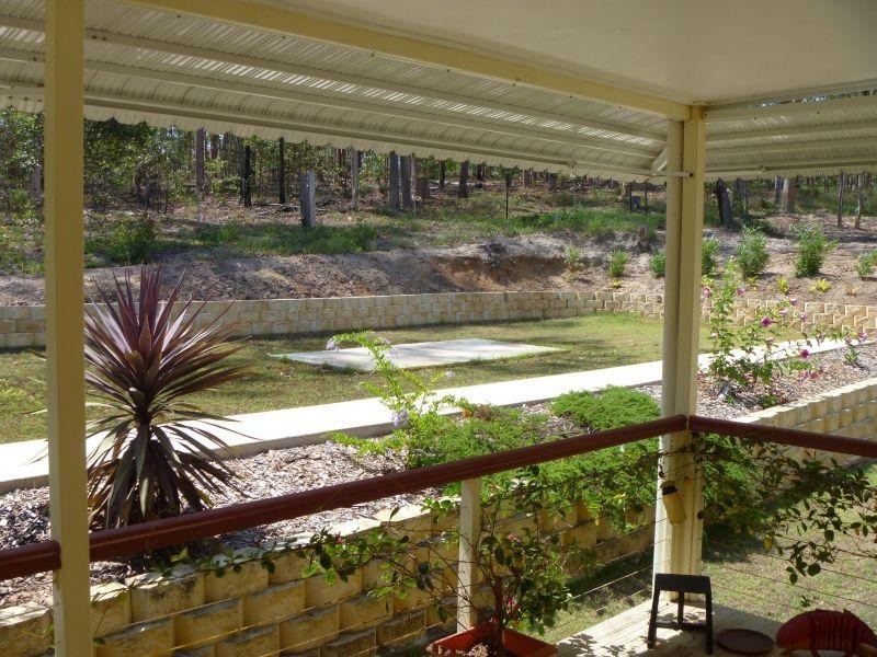 18 Wattle Avenue, Bells Bridge QLD 4570