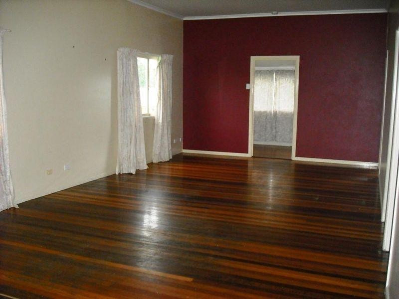 43 Hilton Road, Gympie QLD 4570