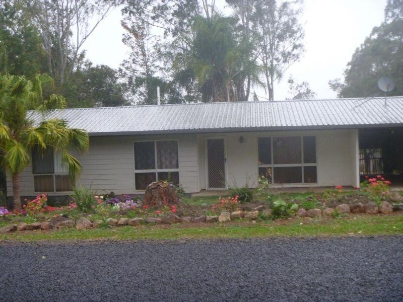 87 Rocks Road, Gympie QLD 4570
