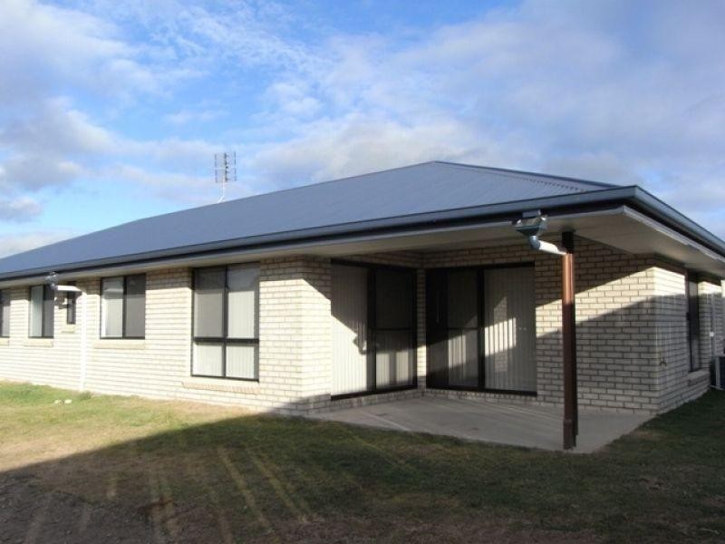 6 Whistlesong Court, Gympie QLD 4570