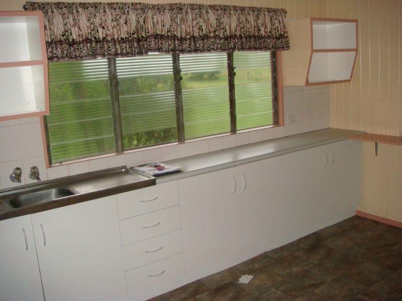 12 Park Street, Kilkivan QLD 4600