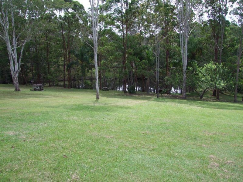15 Trout rd, The Dawn QLD 4570