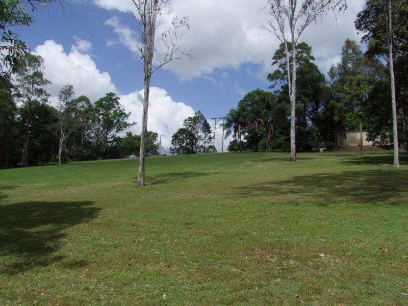 15 Trout rd, The Dawn QLD 4570