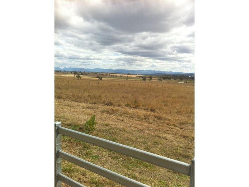 Peak Crossing QLD 4306