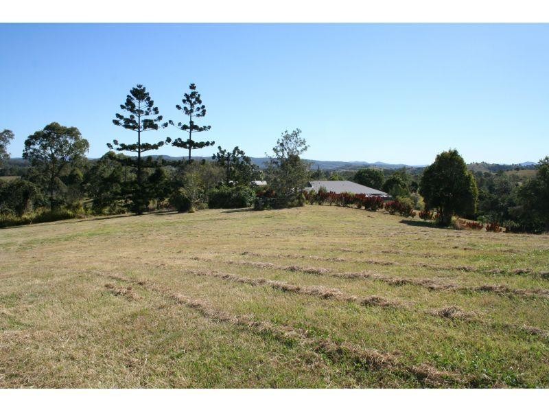 10 Wanaring Rise, Chatsworth QLD 4570