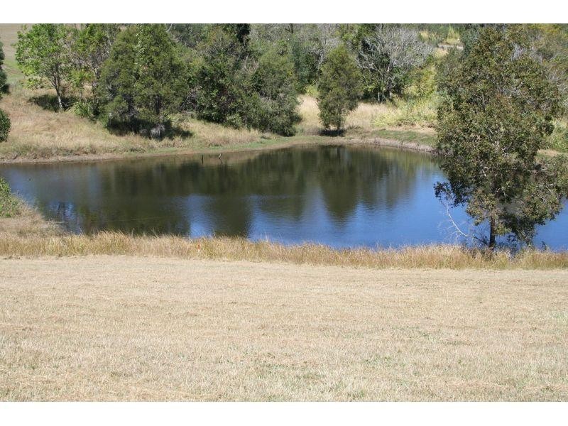 10 Wanaring Rise, Chatsworth QLD 4570