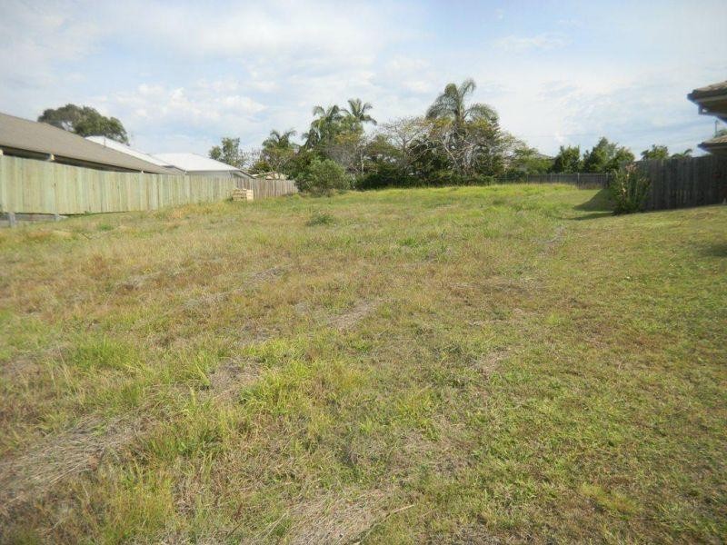 32 Julienne Street, Southside QLD 4570