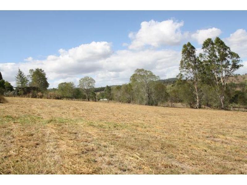 11  Kurrajong Dr, The Palms QLD 4570