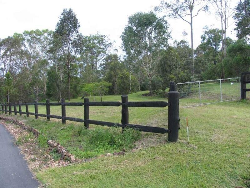 Lukin Road, The Palms QLD 4570