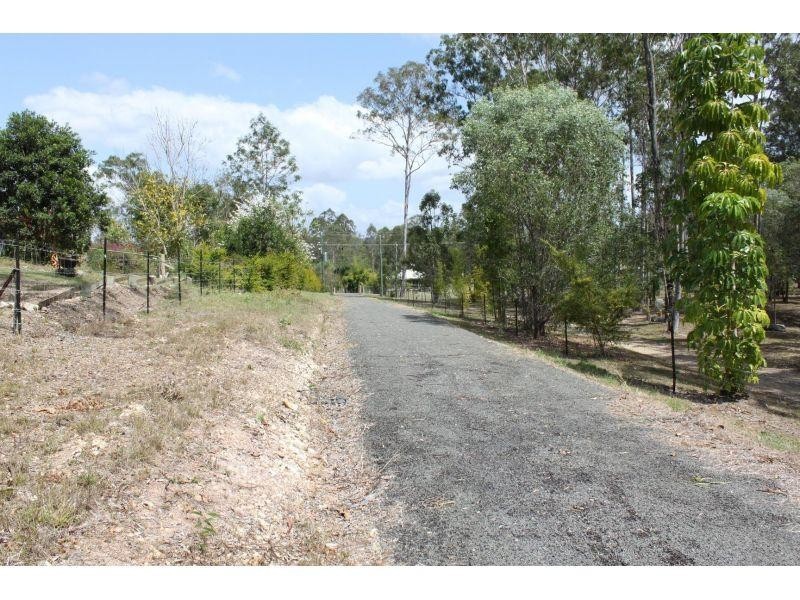 68a Dan Meurant Drive, Curra QLD 4570
