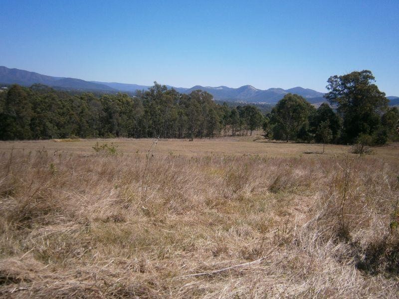 37 Limestone Dr, Widgee QLD 4570
