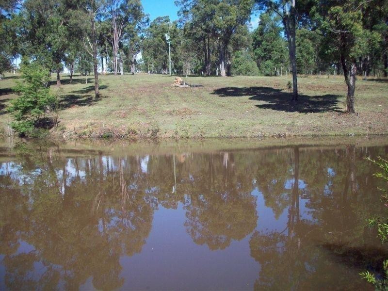 37 Old Veteran Road, Veteran QLD 4570