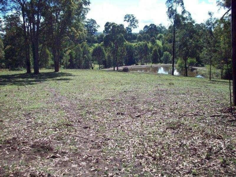 37 Old Veteran Road, Veteran QLD 4570