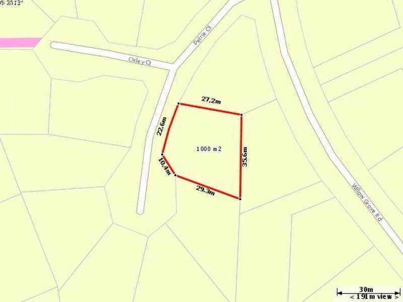 3 Petrie Court, Southside QLD 4570