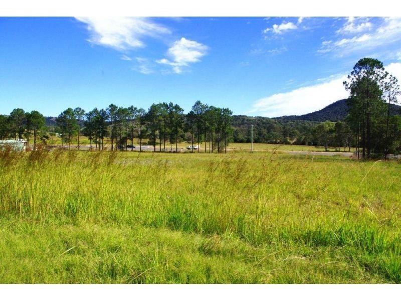 236 Stevenson Road, Glenwood QLD 4570