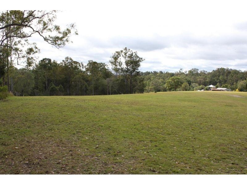 Off David Street, Araluen QLD 4570