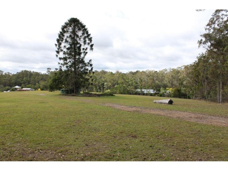 Off David Street, Araluen QLD 4570