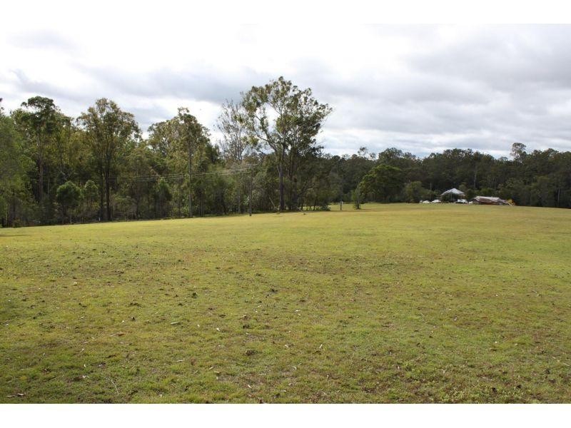 Off David Street, Araluen QLD 4570